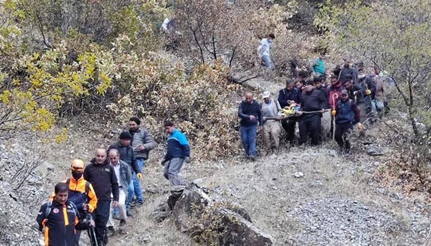 Odun toplamaya giden kişi uçurumdan düşerek hayatını kaybetti