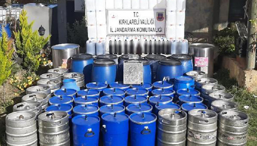 Kırklarelinde 2 ton sahte içki ele geçirildi