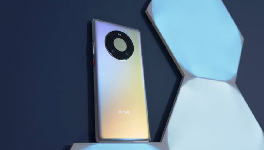 Huawei Mate 40 Pro Türkiyede ön satışa sunuldu