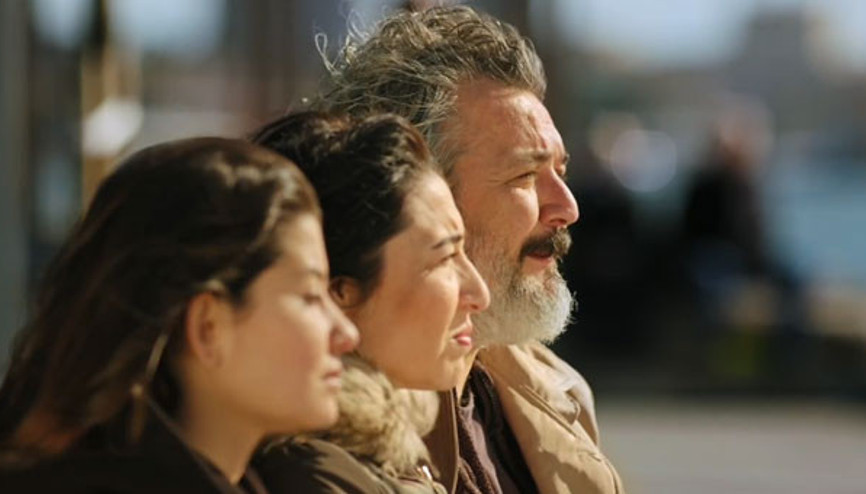 Yaşamak Güzel Şey filmi oyuncuları kimdir, konusu nedir Yaşamak Güzel Şey oyuncuları