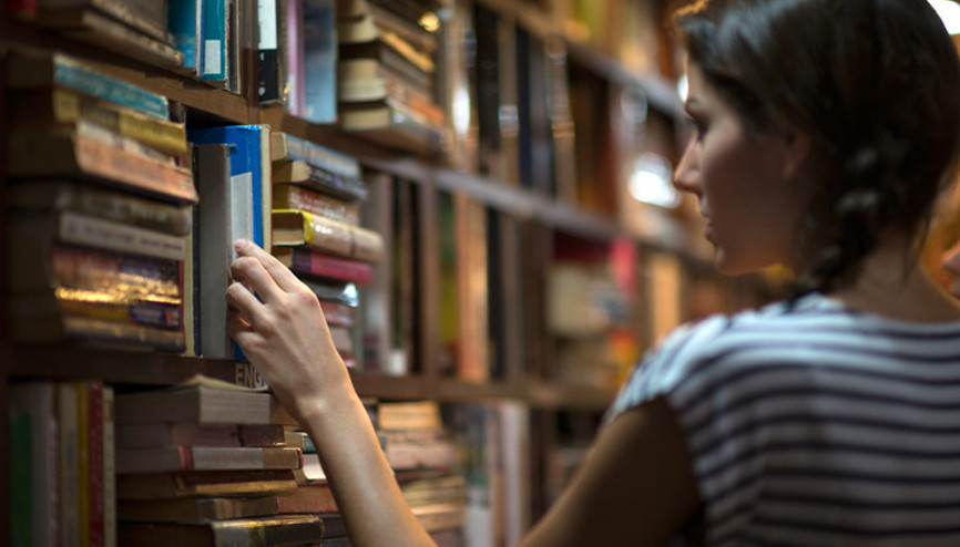 Oturduğunuz yerden sizi seyahate çıkaracak 6 kitap