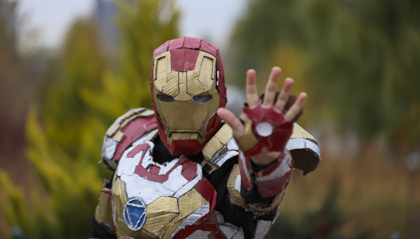 Şurup kutusundan süper kahramana