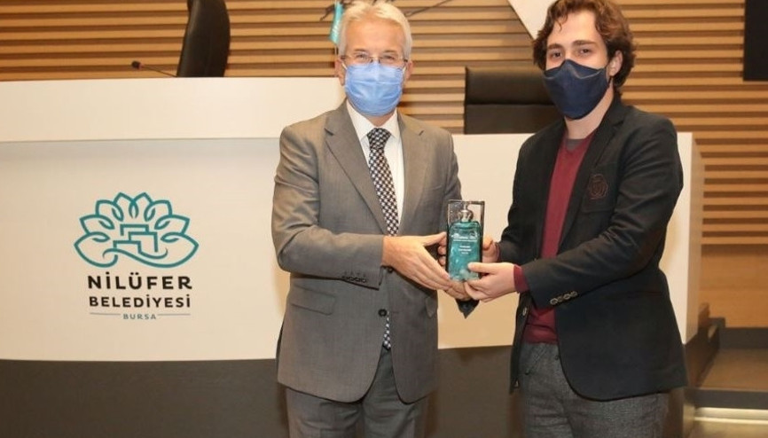 Türk tiyatrosuna yeni nefesler...