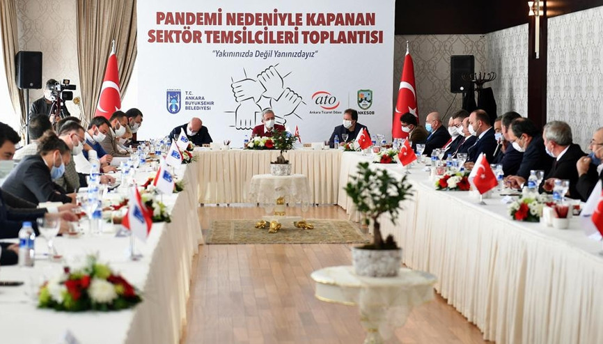 Zor durumdaki esnaftan karantinadaki vatandaşa