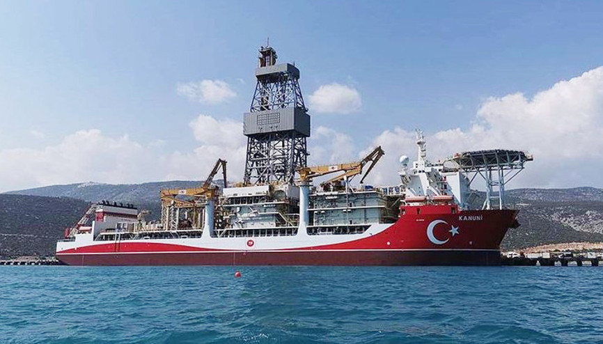 Kanuni sondaj gemisinin kule dikimi yapıldı