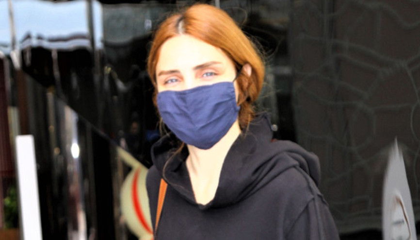 Nur Fettahoğlu provada