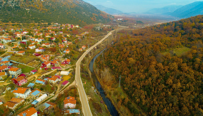 Kış mevsiminde sonbahar renkleriyle süslendi: Kovada Gölü Milli Parkı