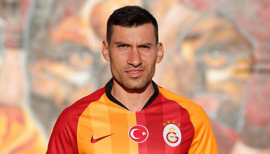 Son Dakika | Galatasarayda ayrılık Şener Özbayraklı için Süper Lig ekibinden teklif...