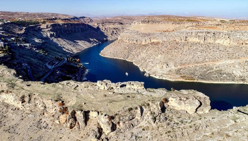 Peygamberler diyarı olarak anılan Eğilin asırlık tünelleri turizme kazandırılıyor