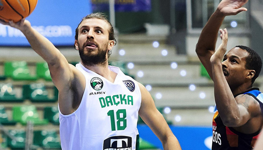 San Pablo Burgos: 100 - Darüşşafaka Tekfen: 70