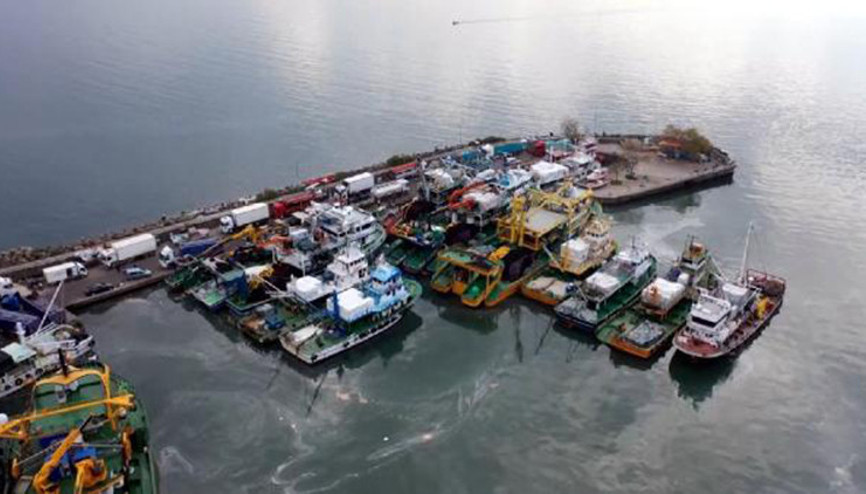 Zonguldakta boyu küçük hamsi avlayan 4 tekneye 200 bin lira ceza