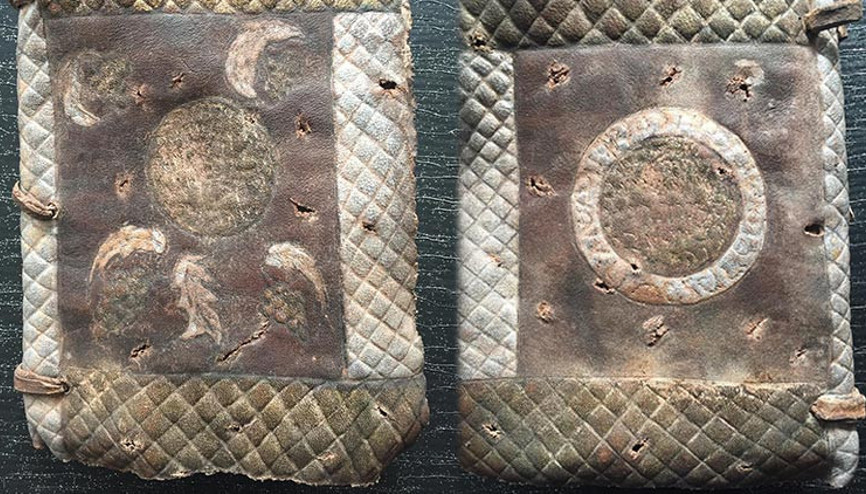 Eskişehirde 1000 yıllık İncil ele geçirildi