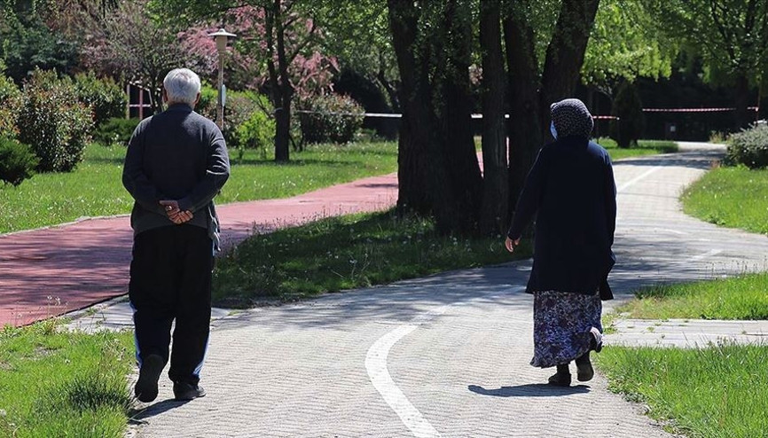 65 yaş üstü sokağa çıkma yasağı saat kaçta, ne zaman başlıyor 65 yaş üstü sokağa çıkma yasağı izin saatleri