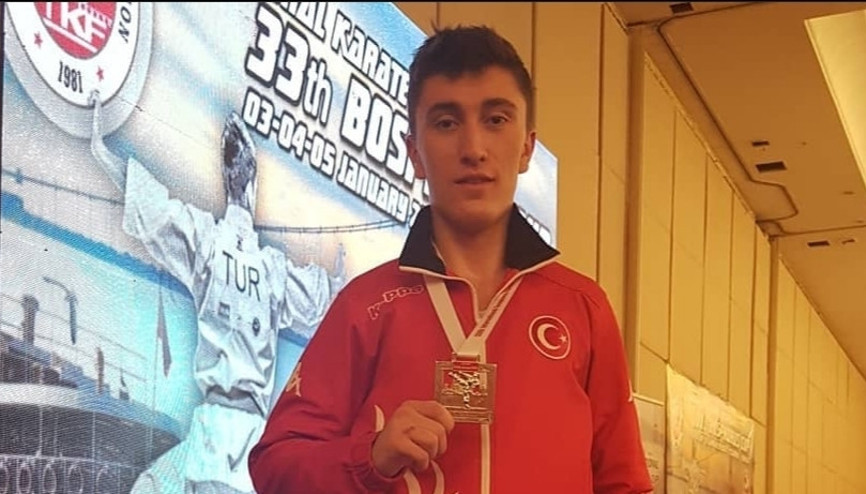 19 yaşındaki milli karateci kalbine yenik düştü 19 yaşındaki milli karateci kalbine yenik düştü
