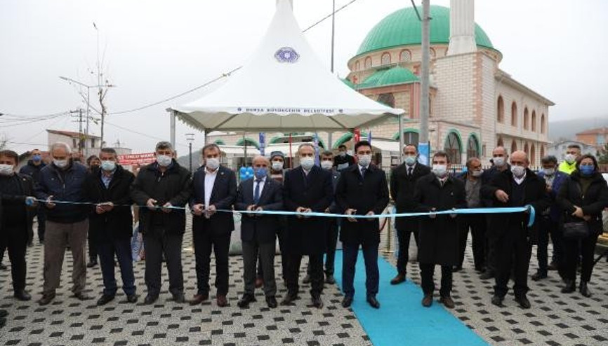 Büyükorhan Meydanı törenle açıldı