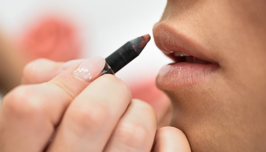 Dudak Kalemi Sürerken Sık Yapılan Hatalar