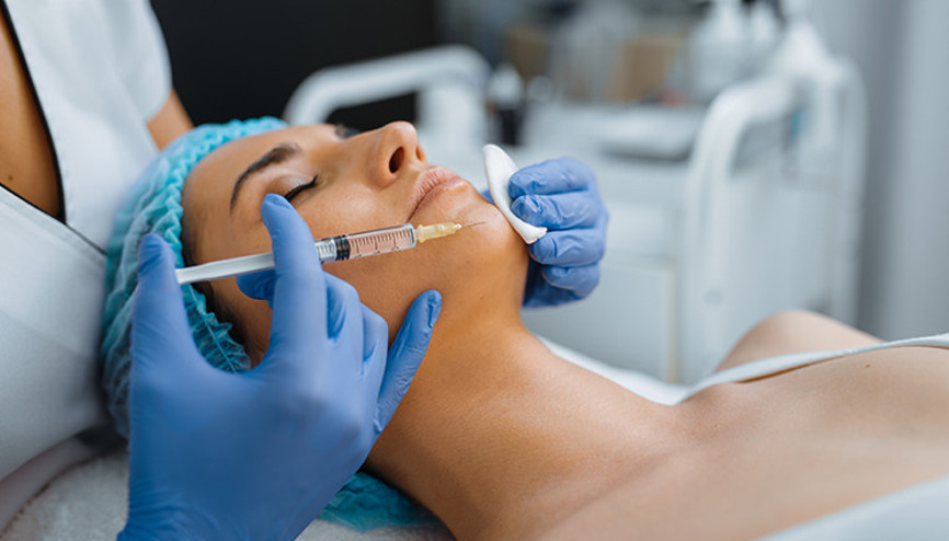 Yüzünüzde ufak dokunuşlar büyük farklar yaratır Yüzünüzde ufak dokunuşlar büyük farklar yaratır