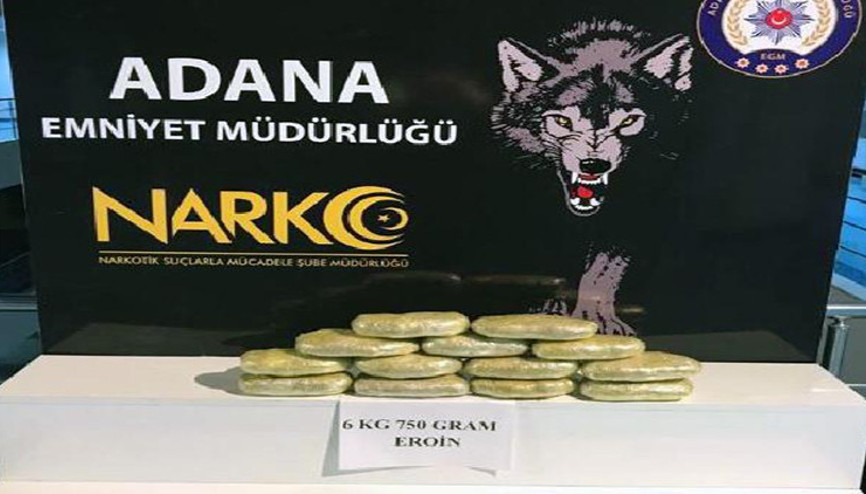 Hafif ticari aracın çamurluğunda 6 kilo 750 gram eroin ele geçirildi