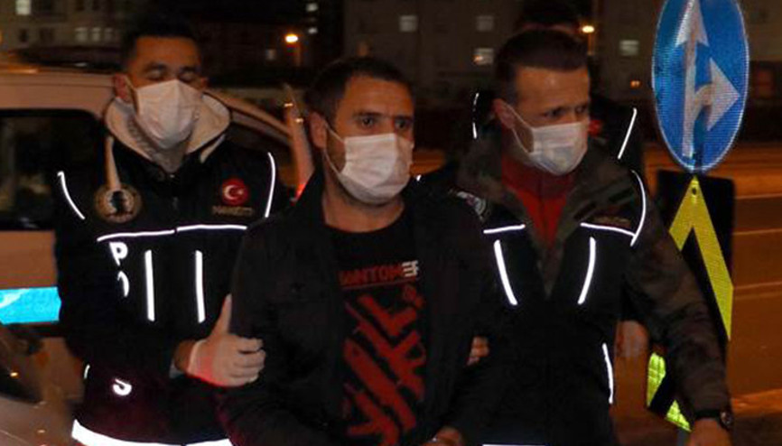 Cezaevi firarisi, otostop çektiği otomobilde yakalandı Cezaevi firarisi, otostop çektiği otomobilde yakalandı