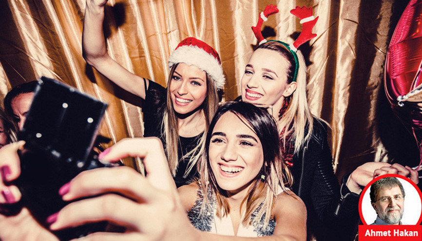 Yılbaşı kutlamaları... Evde yasak, otelde serbest