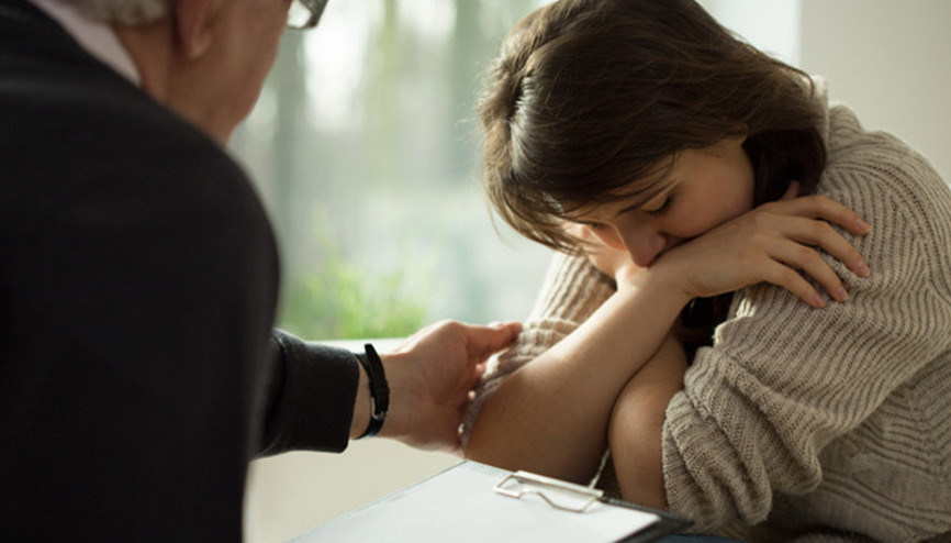 Paranoya yaşam kalitenizi etkiliyorsa dikkat Uzun süreli takip çözüm olabilir