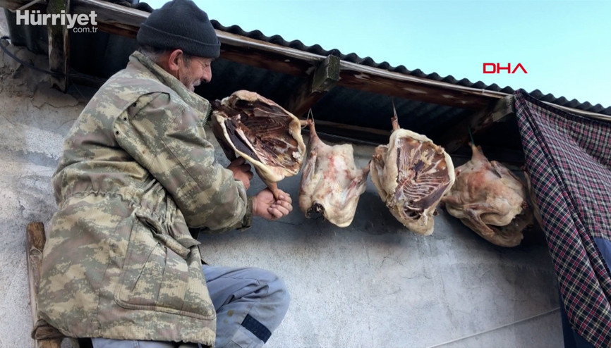 Karsta kesimi yapılan kazlar kurutulmaya başlandı