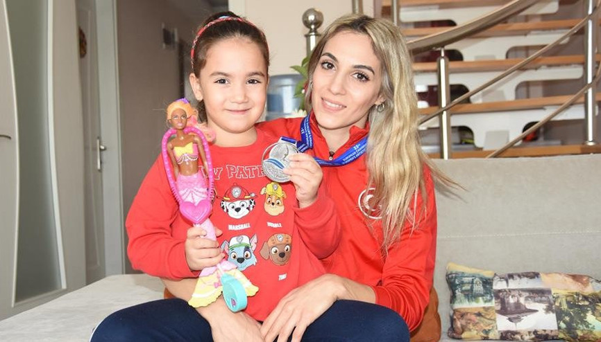 Türk sporunun örnek annesi Göksu