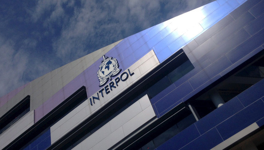 Interpolun Sahel operasyonunda binlerce patlayıcı ele geçirildi