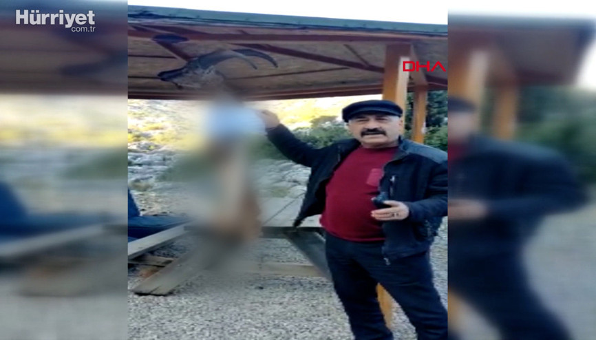 Dağ keçisini kaçak avlayıp, vahşice astılar Dağ keçisini kaçak avlayıp, vahşice astılar