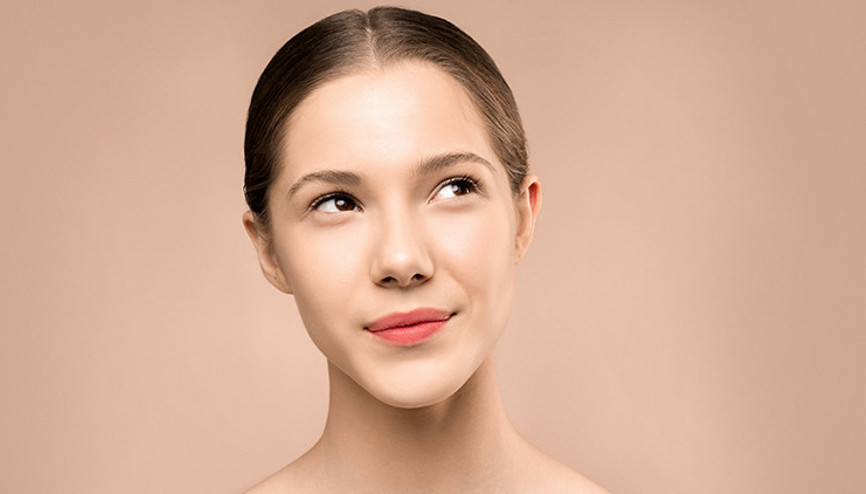 Solgun Tenli Kadınlar İçin Makyaj Önerileri Solgun Tenli Kadınlar İçin Makyaj Önerileri