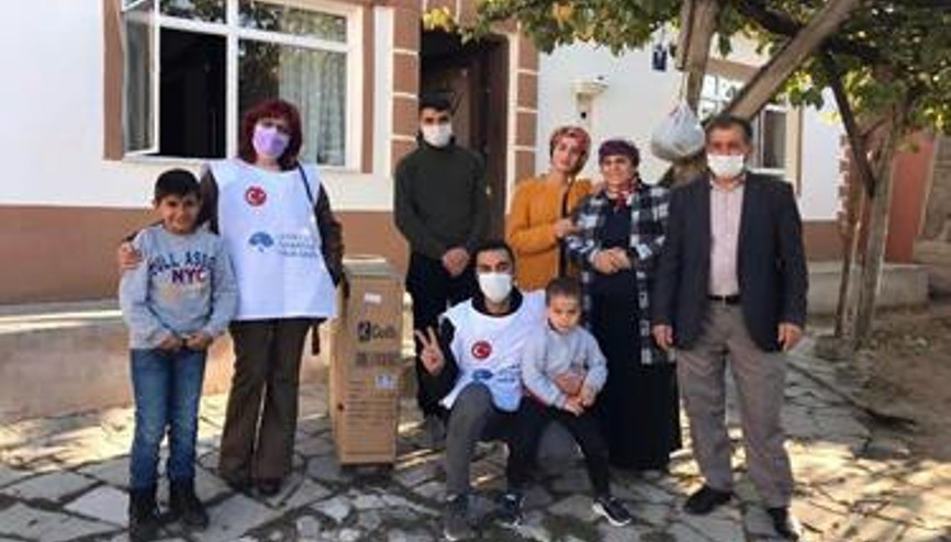 Altı vatandaşa tekerlekli sandalye