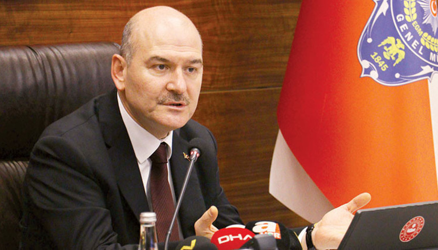 ‘Çıplak arama’ yanıtı: İftira atmak alçaklıktır