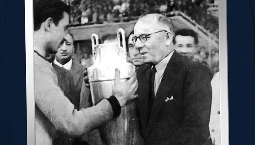 Fenerbahçede eski başkanlardan Şükrü Saracoğlu anıldı