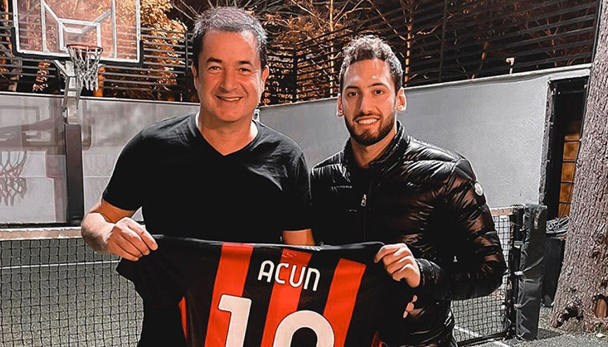 Hakan Çalhanoğlundan Acun Ilıcalı paylaşımı ve Survivor açıklaması