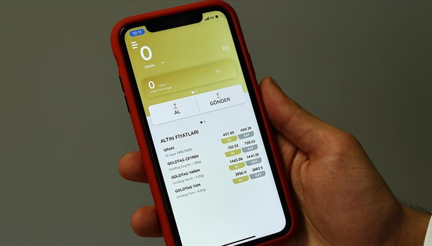 Düğünlerde altınlar artık telefon uygulamasıyla takılacak