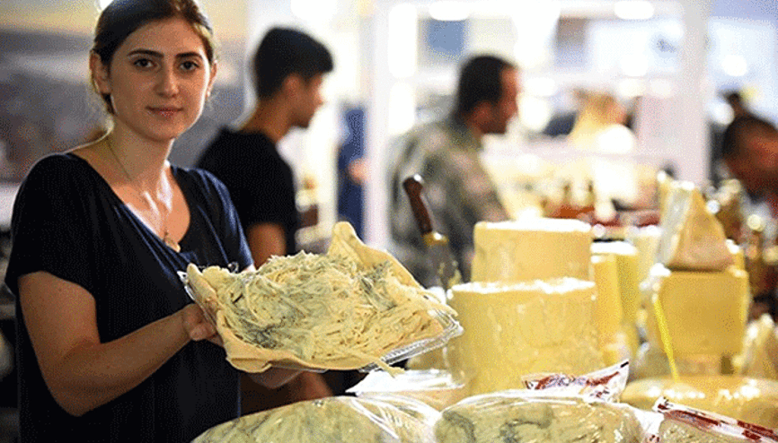 ÇİFTÇİ  DİJİTALE ALIŞIYOR