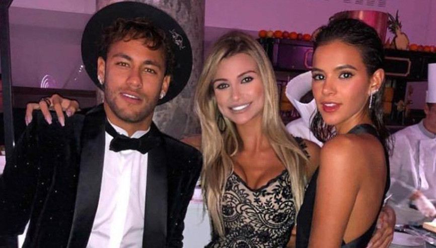 Neymar koronavirüsü hiçe saydı, 5 gün süren 500 kişilik parti verdi