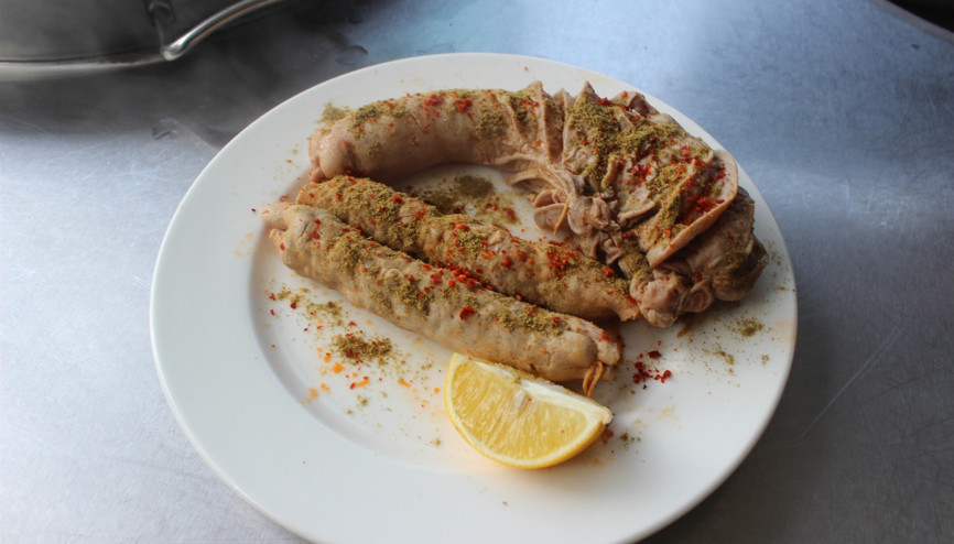 Sosyal medyadan gördüğü şırdan ve mumbarın ustası oldu