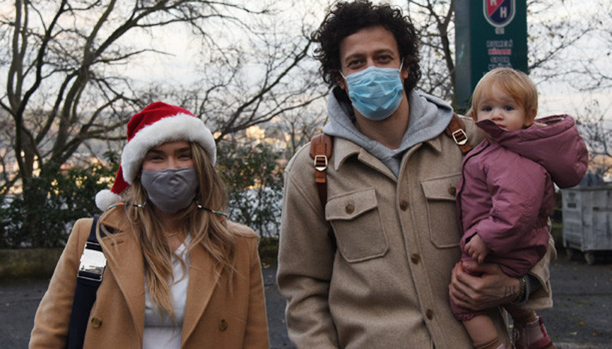 Müge Boz ve ailesi Rumelihisarı’nda