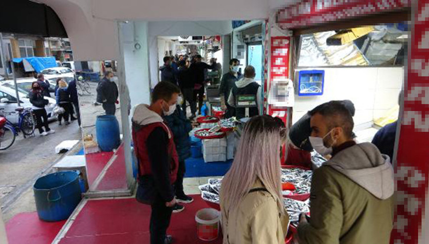 Çanakkalede vatandaşlar yılbaşı öncesi balık haline akın etti