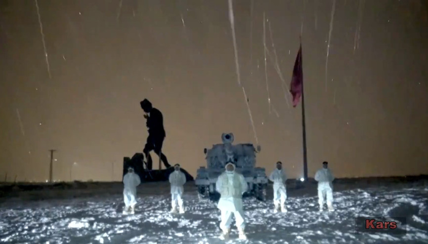 MSB, Mehmetçik’in yeni yıl mesajlarının yer aldığı bir video yayınladı