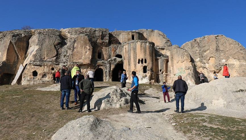 Turistler, Afyonkarahisarın tarihi Frigya bölgesine hayran kaldı