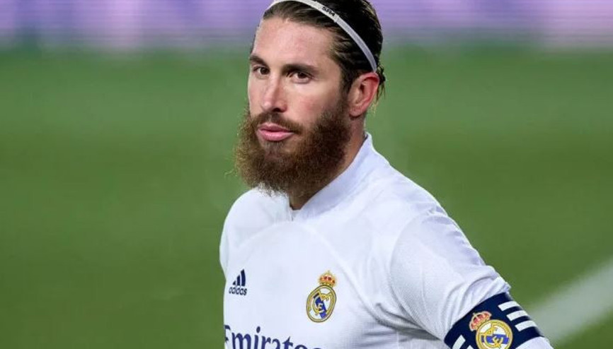 Real Madridde kriz Sergio Ramos için transfer kararı...
