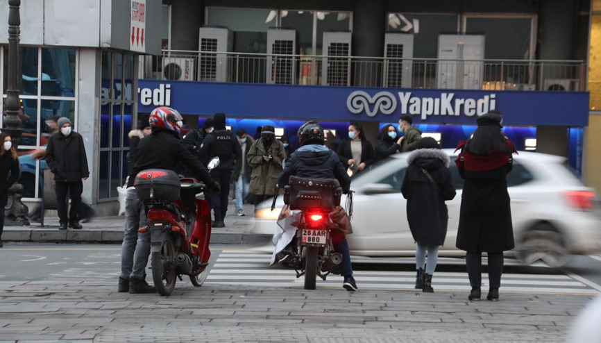 Zamanla yarışta kazaya davetiye Zamanla yarışta kazaya davetiye