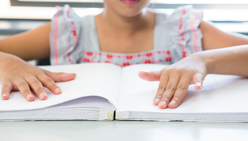 Görme engelli çocukların her alandaki gelişimi desteklenmeli Görme engelli çocukların her alandaki gelişimi desteklenmeli