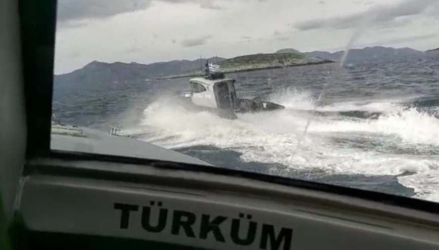 Kardakta gerginlik: 2 Yunan unsuru karasularından çıkartıldı, sürtme yaşandı