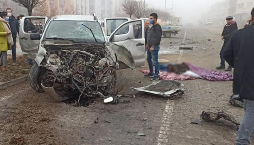 Elazığda kamyonetler çarpıştı: 6 yaralı Elazığda kamyonetler çarpıştı: 6 yaralı