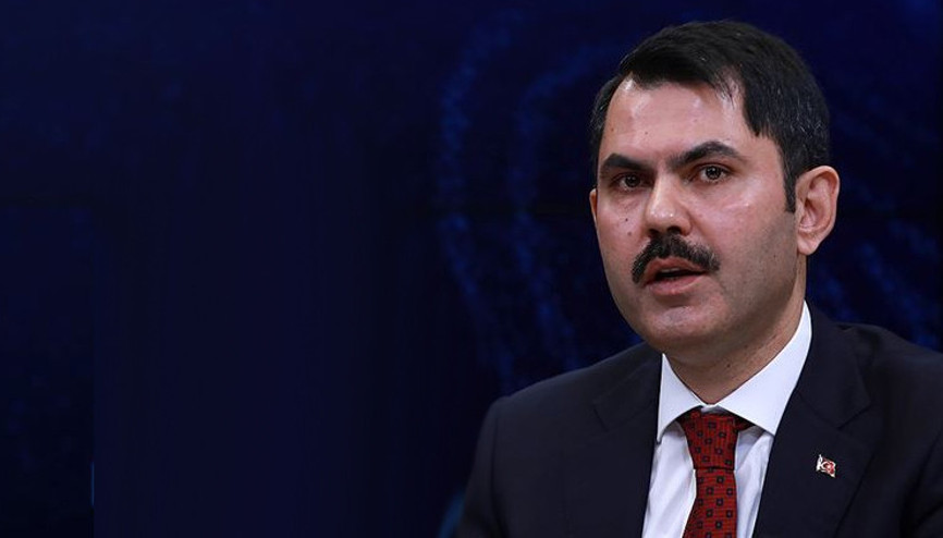 Bakan Kurum ilk Sıfır Atık Belgesini Başakşehir Belediyesine verdi