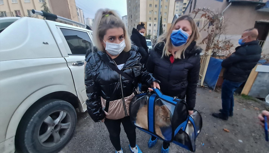 Medyum Sadiye uslanmıyor