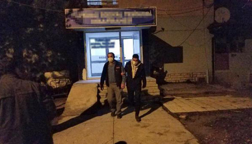 Marketten çaldıkları jeneratörle 15 dakikada yakalandılar